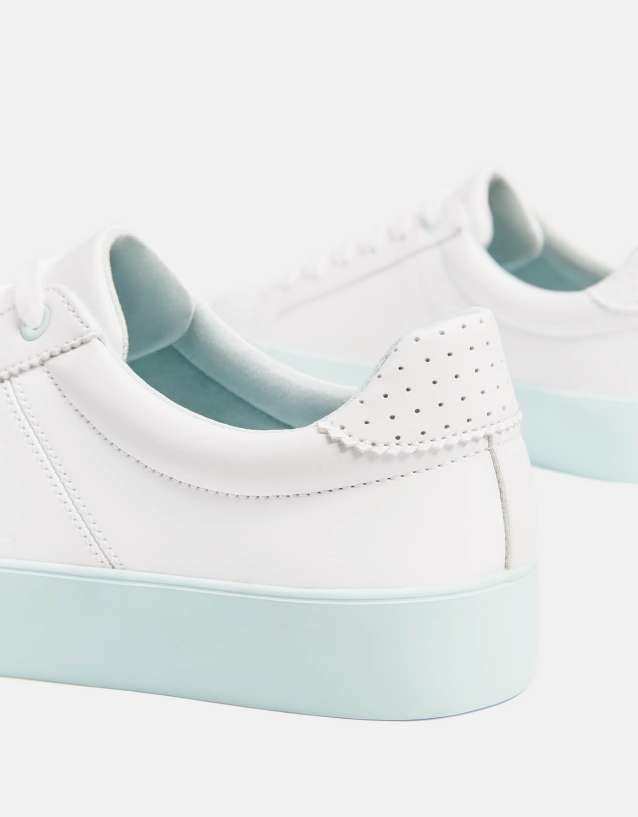 Trainers with heel detail - Imagen 7