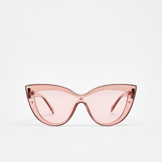 Cat eye sunglasses